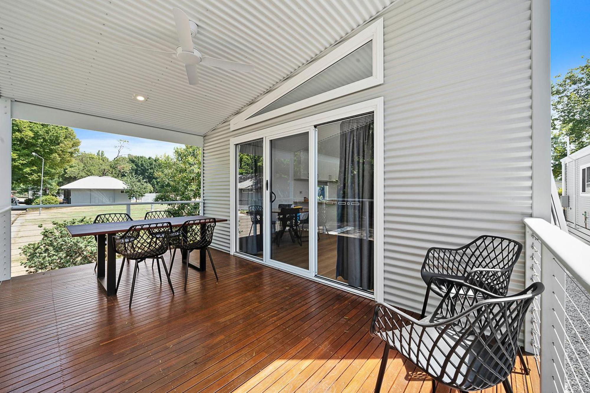 Myrtleford Holiday Park Εξωτερικό φωτογραφία