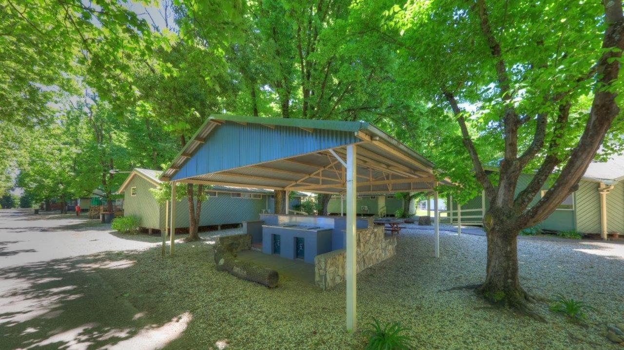 Myrtleford Holiday Park Εξωτερικό φωτογραφία