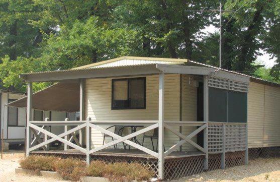 Myrtleford Holiday Park Εξωτερικό φωτογραφία