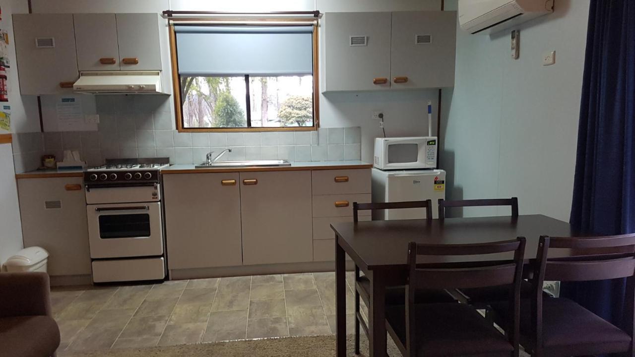 Myrtleford Holiday Park Εξωτερικό φωτογραφία