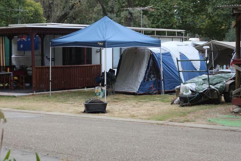 Myrtleford Holiday Park Εξωτερικό φωτογραφία