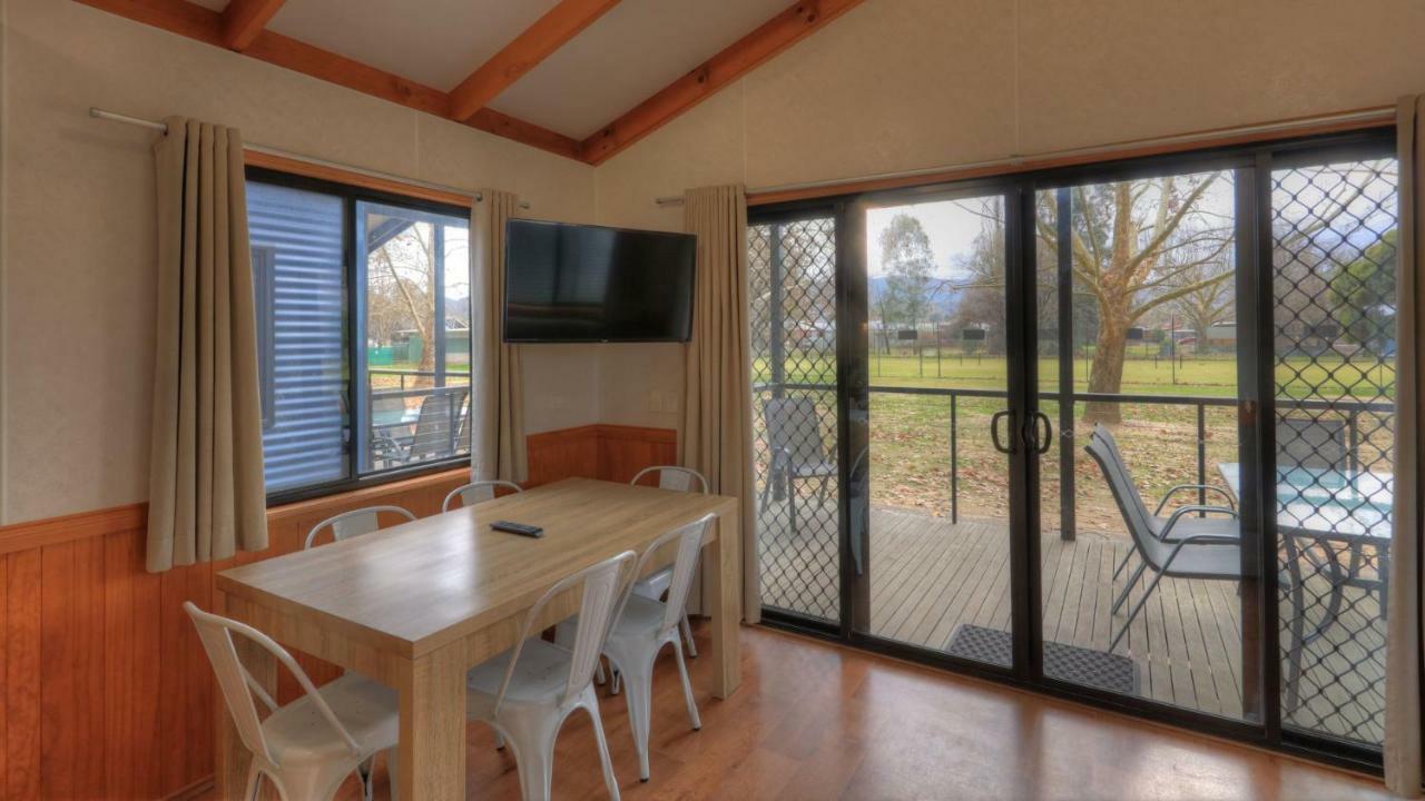 Myrtleford Holiday Park Εξωτερικό φωτογραφία